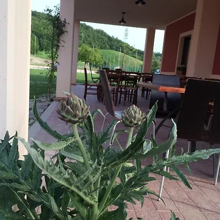 La E Bella Feriegård Fabriano